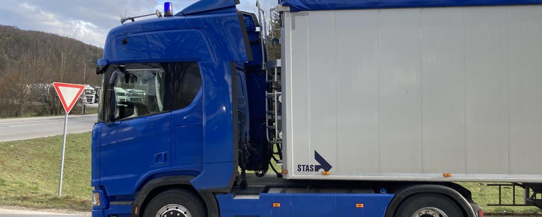 Rasender „Polizei-Lkw“