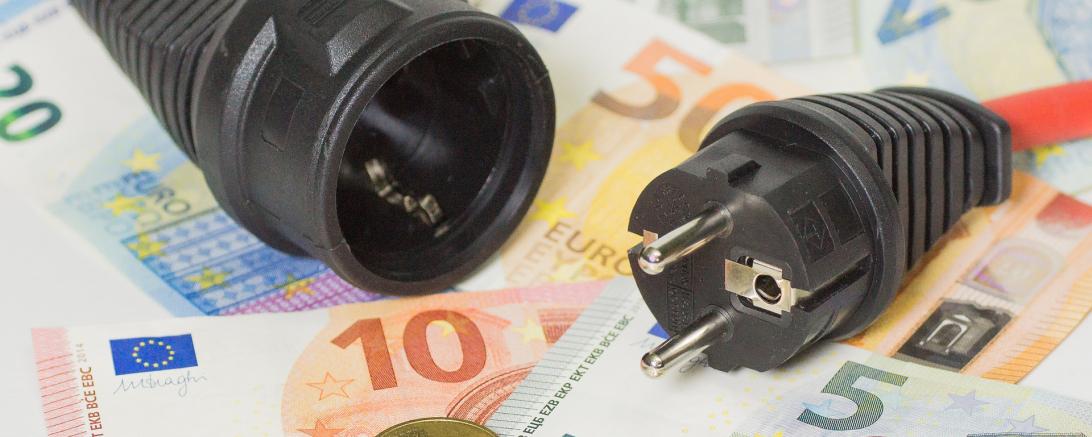 Geld sparen beim Strom. 