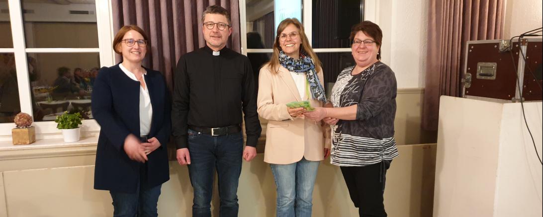 Kreisbäuerin Nicole Binger, Pfarrer Thomas Swat, Susanne Vogel, stellv. Kreisbäuerin Susanne Löfflad.