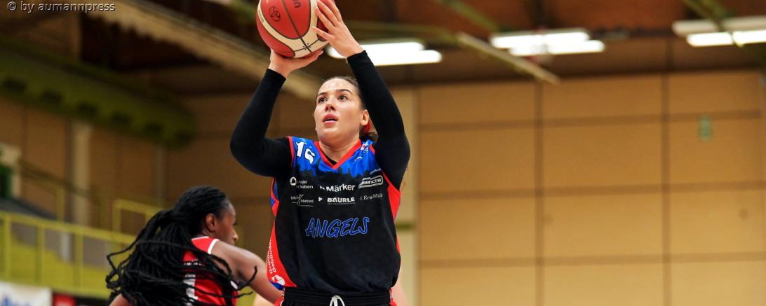 Im Hinspiel in Nördlingen war Anissa Pounds noch mit 21 Punkten, davon 5 Dreiern, Topscorerin gegen Herne. Im Rückspiel gestern erzielte sie wieder die meisten Nördlinger Punkte, konnte die überraschend hohe 48:66-Niederlage aber nicht verhindern. Im Hinspiel in Nördlingen war Anissa Pounds noch mit 21 Punkten, davon 5 Dreiern, Topscorerin gegen Herne. Im Rückspiel gestern erzielte sie wieder die meisten Nördlinger Punkte, konnte die überraschend hohe 48:66-Niederlage aber nicht verhindern. Im Hinspiel in N