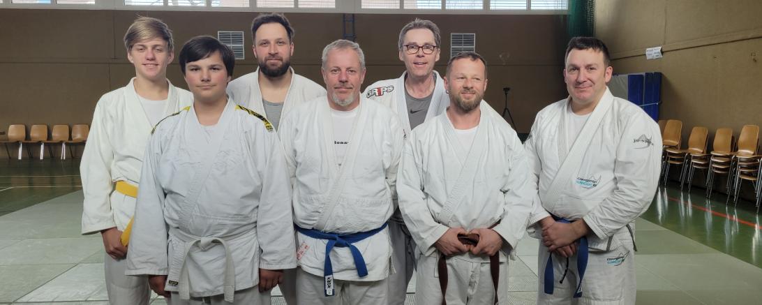 v.l.n.r.: Paul Pittschaft, Philip Unglert, Udo Rottmann, Otto Striegel, Peter Martin, Torsten Pätzold, Branko Schäpers.