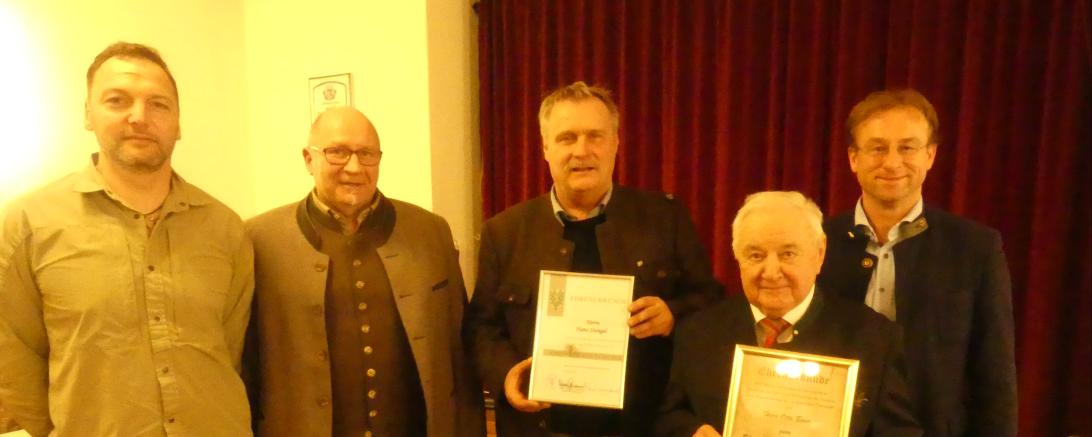 Nach mehr als 20 Jahren als stellvertretender Hegegemeinschaftsleiter in der Hegegemeinschaft Donauwörth gab der ehemalige Jagdberater Otto Baur den Staffelstab an Andreas Hartmann ab. 