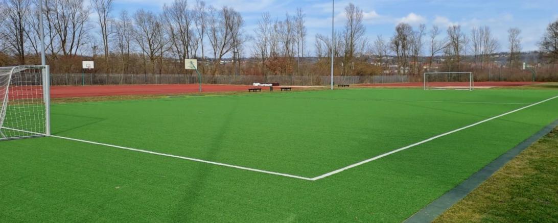 Stauferpark Allwetterplatz