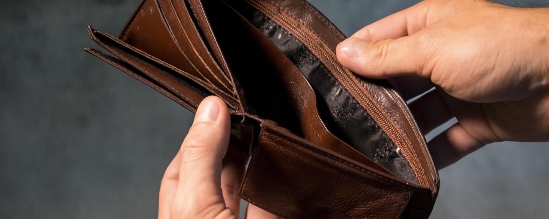 Armut, Arm, wenig Geld