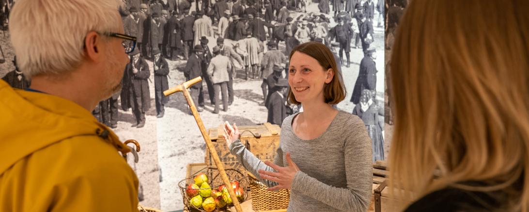 Führung durch die Dauerausstellung.