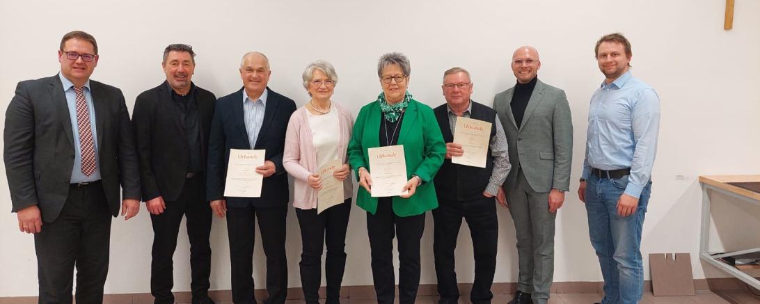 Michael Bosse, Roland Neubauer, Haupt Andreas, Dr. Elke Petersenn, Hannelore Maaz, Haupt Johann, Dr. Fabian Mehring und der neue Ortsvorsitzender Florian Mittler.
