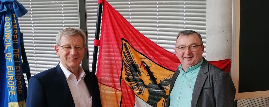 Bezirksrat Peter Schiele und der ehemalige Bezirksrat Albert Riedeslheimer