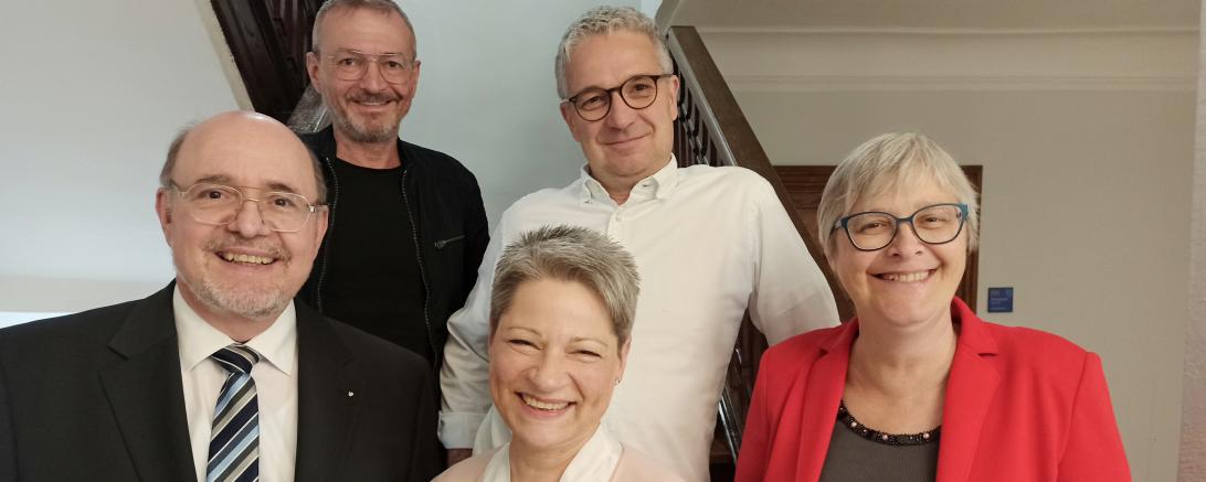 Thomas Deuter (Schatzmeister), Markus M. Sommer (Vorsitzender), Birgit Rößle (Wirtschaftsreferentin Stadtrat), Tobias Merkle (Schriftführer) und Christiane Kickum (Geschäftsführende Vorsitzende).