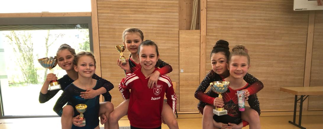 v.l. Leilani Gilbert, Annie Stöckle, Emma Bauch, Betreuerin Marie Dörner, Laura Brendle, Elena Wanner