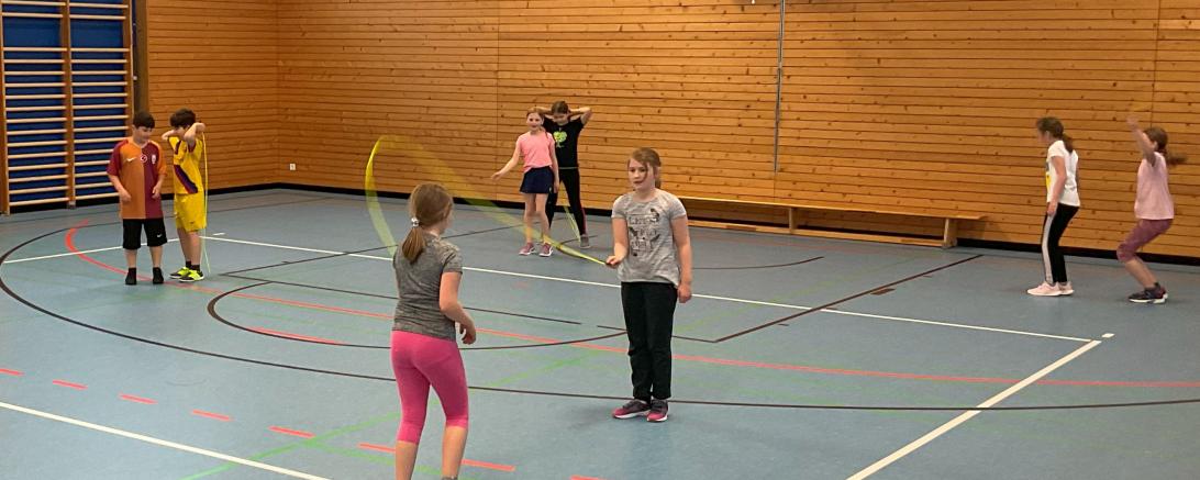 Schüler*innen der Klasse 4a der Leonhart-Fuchs-Grundschule.