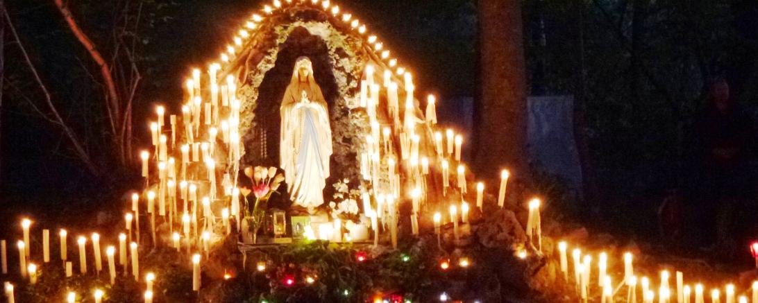 Lourdesgrotte in Oberndorf