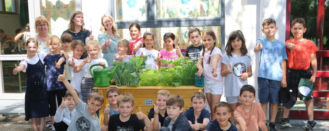 HochbeetSpende für Grundschule Reimlingen ReimlingenDonauRiesAktuell