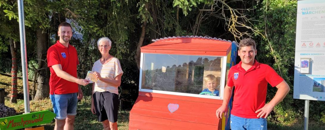 Auf dem Bild: Martin Müller, Gabi Steger und Christian Baur 