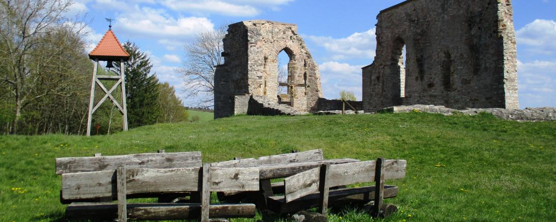 Die Katharinenkapelle, das Wahrzeichen von Hechlingen.
