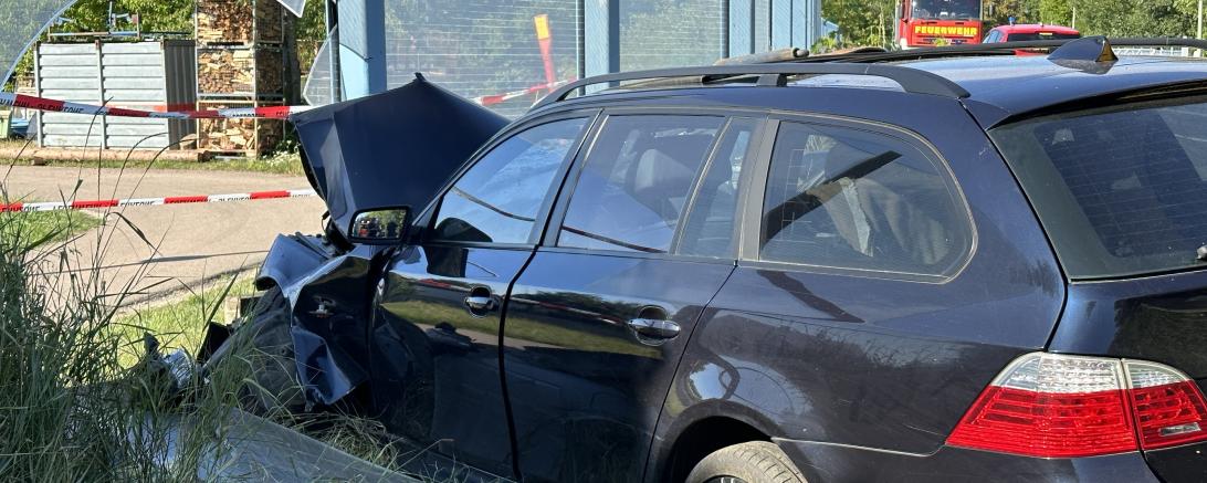 Der verunglückte Pkw.