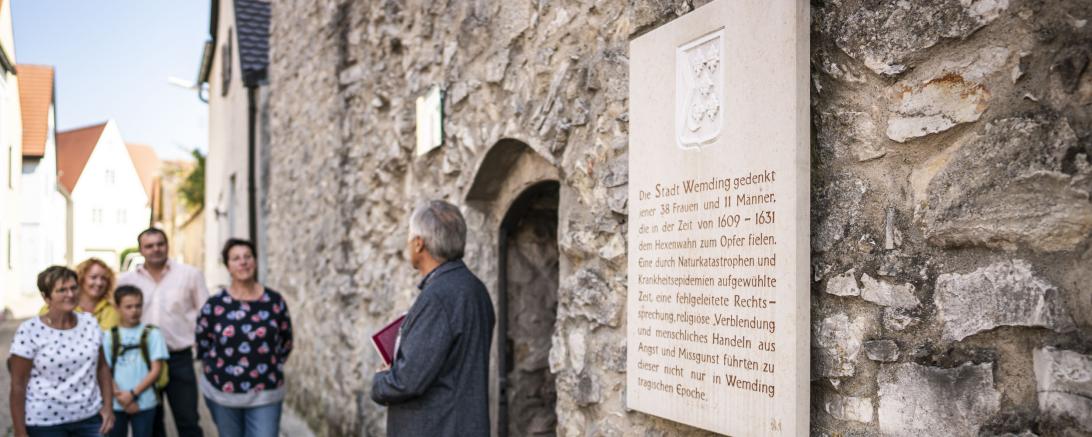 Bild von der Mauer des Folterturms