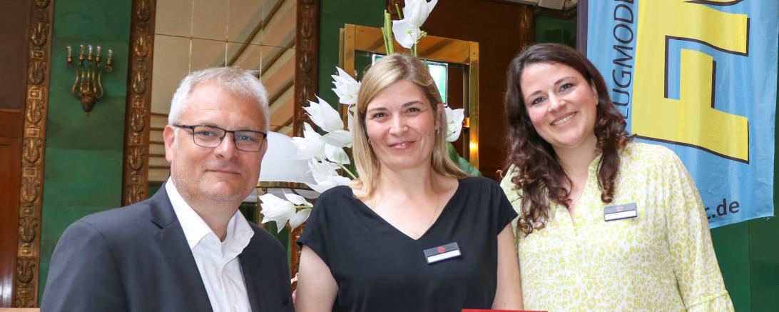 Die Firma PowerBox-Systems GmbH wurde bereits zum 6. Mal in Folge mit besten Fachpreisen ausgezeichnet.