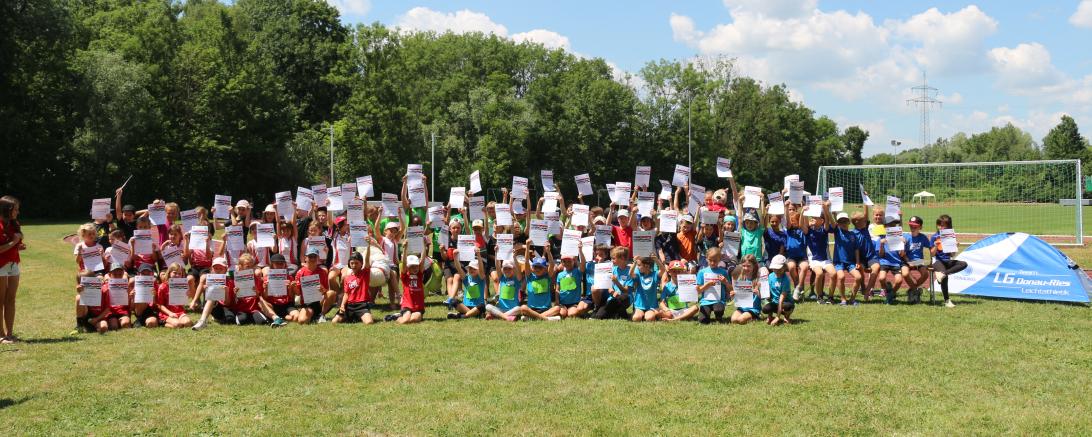 Siegerehrung Kinderleichtathletik-Wettkampf.