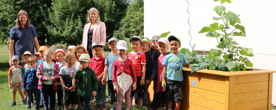 Spende Hochbeet Bauernhofkindergarten