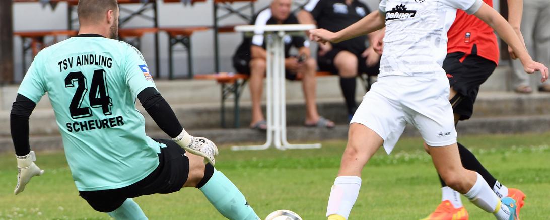 Niklas Landfried konnte zwar gegen den TSV Aindling kein Tor erzielen, aber gegen den SV Wettelsheim schaffte er einen lupenreinen Hattrick.