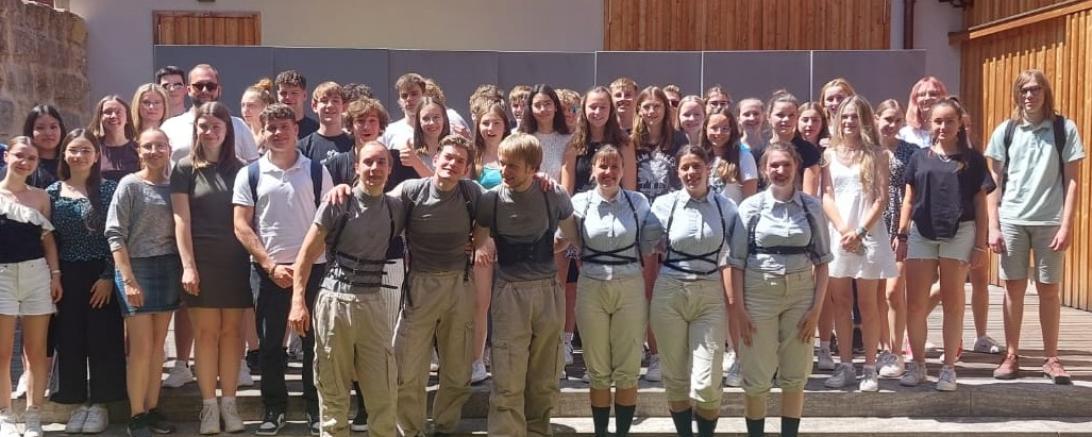 Die Theaterfahrt nach Feuchtwangen des Theodor-Heuss-Gymnasium