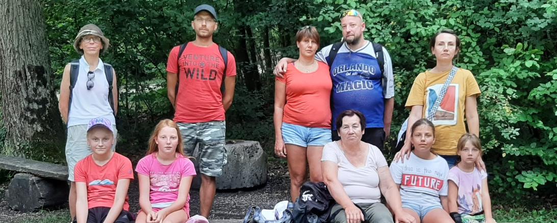 Der Familienwandertag des Sommerferienprogramms führte von Trochtelfingen aus über die Kapf, Richtung Utzmemmingen und endete in der Alten Bürg.