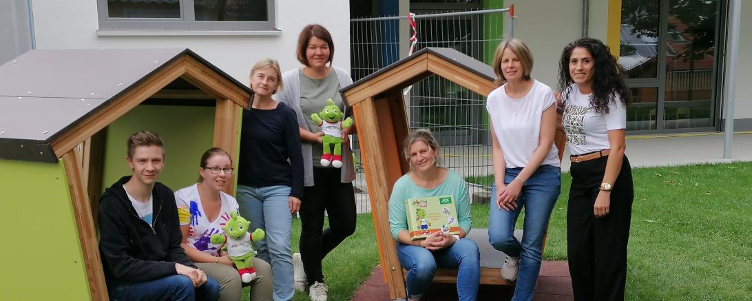 Das Team vom Kindergarten und von der Krippe Villa Kunterbunt in Appetshofen (mit Leiter Florian Eisele, links) bei der Schulung zum Kita-Programm JolinchenKids.