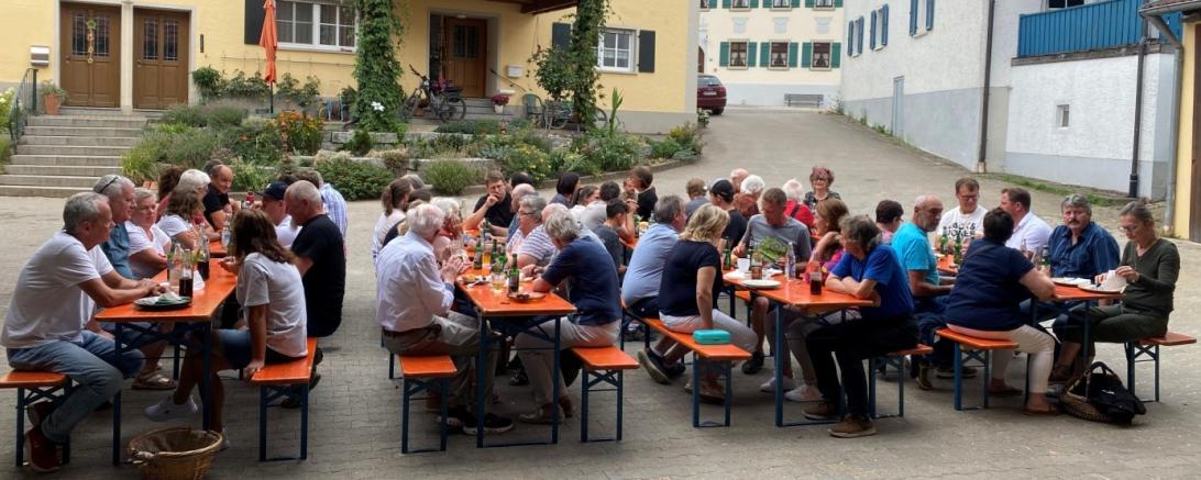 Genossenschaftsmitglieder der Nahwärmegenossenschaft Steinhart