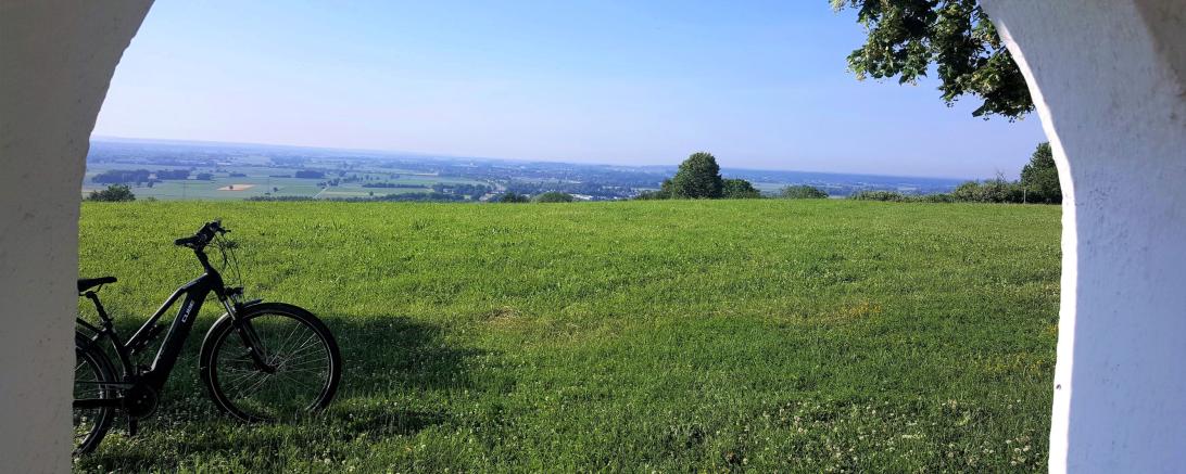 Blick von der Herz Jesu Kapelle bei Zirgesnheim.