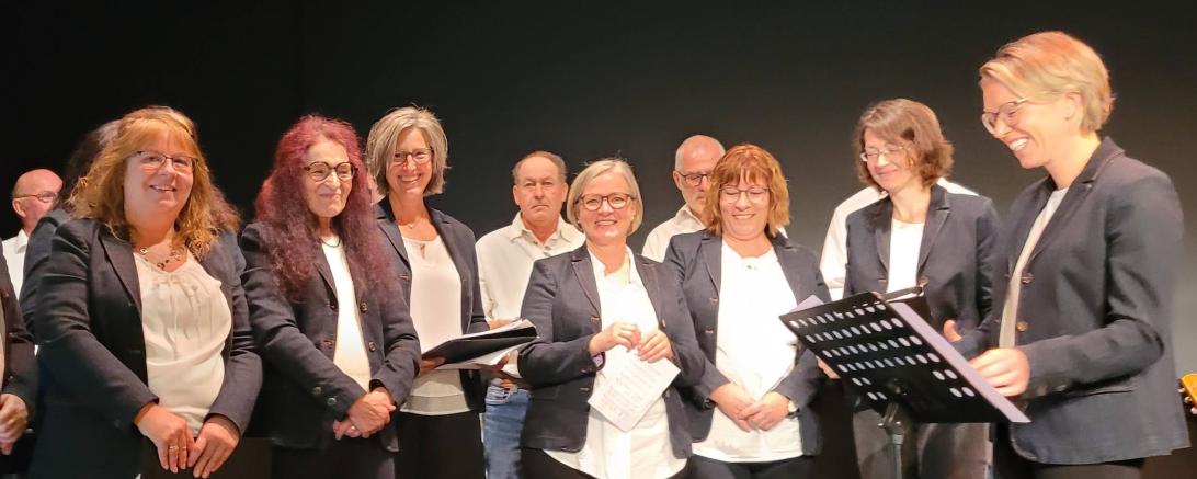 Das Bild zeigt den Blossenauer Chor Fis Famos