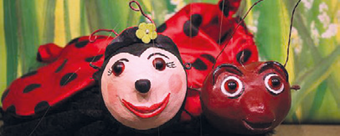 Das Bild zeigt das Kindertheater: Uggl in Gefahr