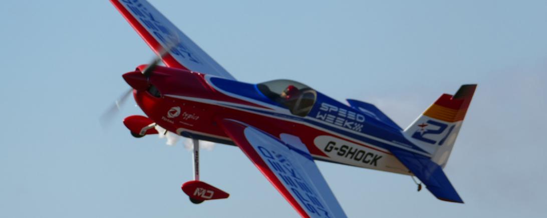 Bild von einem Flugzeug.