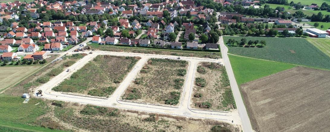 Das Bild zeigt Löpsingen von oben.