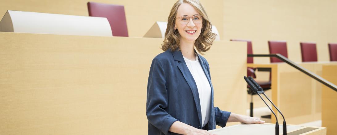 Eva Lettenbauer im Bayrischen Landtag.