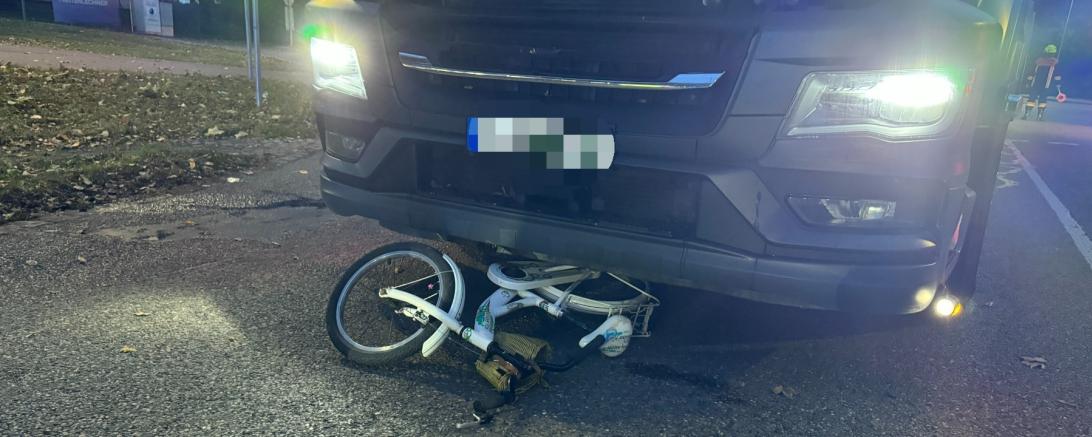 Bei einem Unfall in Asbach-Bäumenheim wurde ein 5-jähriges Mädchen verletzt