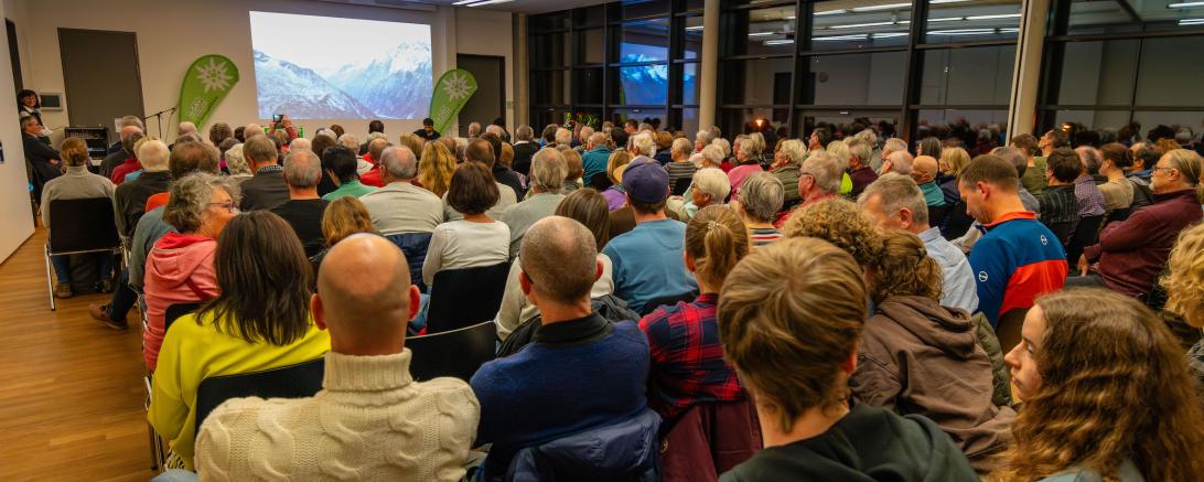 Das Bild zeigt den Sektionsabend des DAV.