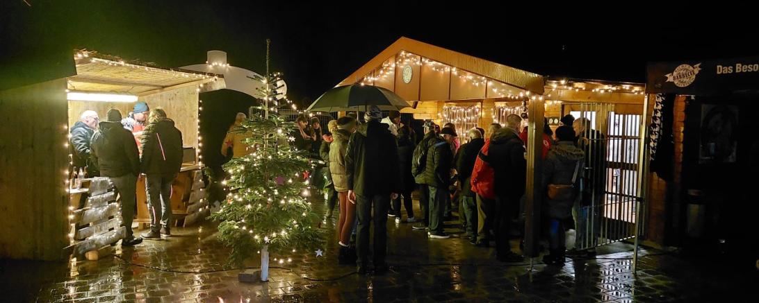 Adventsfenster bei den Stockfreunden