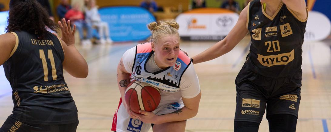 Beim kommenden Kracherspiel gegen die Eisvögel aus Freiburg trifft Leonie Kambach auf ihren Ex-Club, wird aber natürlich versuchen, die Punkte in Nördlingen zu halten.