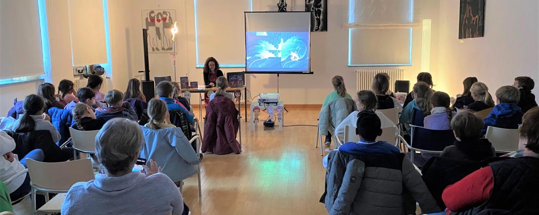 Das Bild zeigt die Lesung von Lisa Höflich.