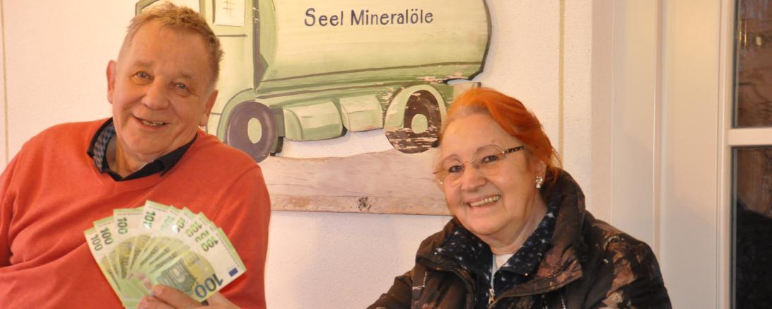 Manfred Seel (links) und Brigitte Scherb, Vorsitzende des Tierschutzvereins. 