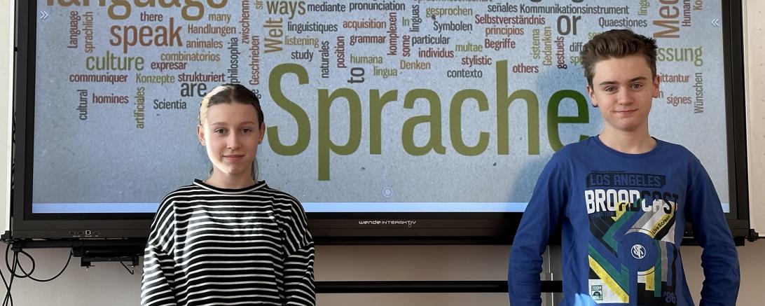 Paulina Greiner und Julius Bast sind in der Kategorie SOLO des Bundeswettbewerbs Fremdsprachen angetreten.