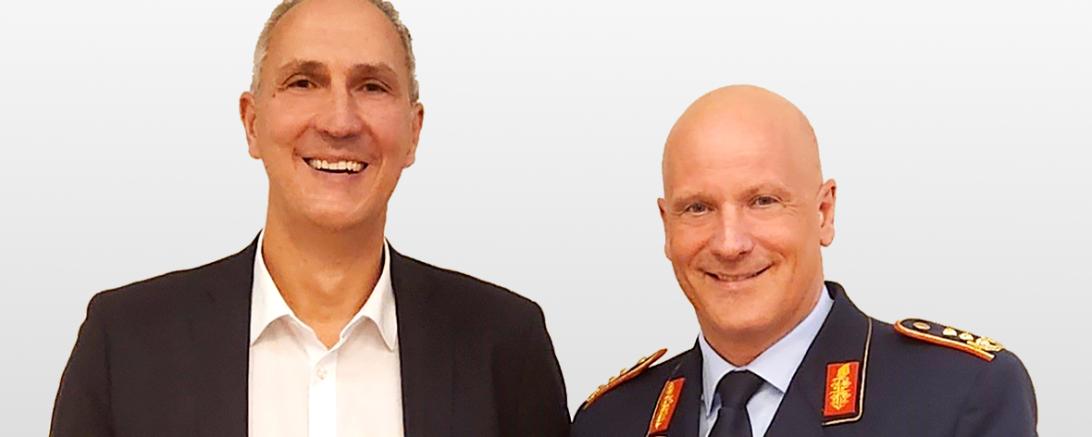 Christoph Schmid, MdB lädt zur Podiumsdiskussion mit Generalleutnant Ingo Gerhartz, Inspekteur der Luftwaffe, ein. Bildrechte: Christoph Schmid, MdB.