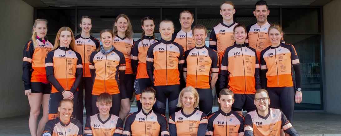 Obere Reihe (v.l.)  Lea Büsch, Paula Kleindienst, Franziska Krischdat, Julia Weiland, Thomas Braun, Jan-Henrik Trautsch, Jochen Rühl (Sportlicher Leiter) Mittlere Reihe (v.l.) Elisabeth Haupt, Nina Mayer, Tom Kaebel, Tobi Ullrich, Linda Simon, Diana Naschwitz Untere Reihe (v.l.) Christine Lernhard, Simon Naschwitz, Lukas Berger, Simone Lechner, Luca Schreitmüller, Markus Stang