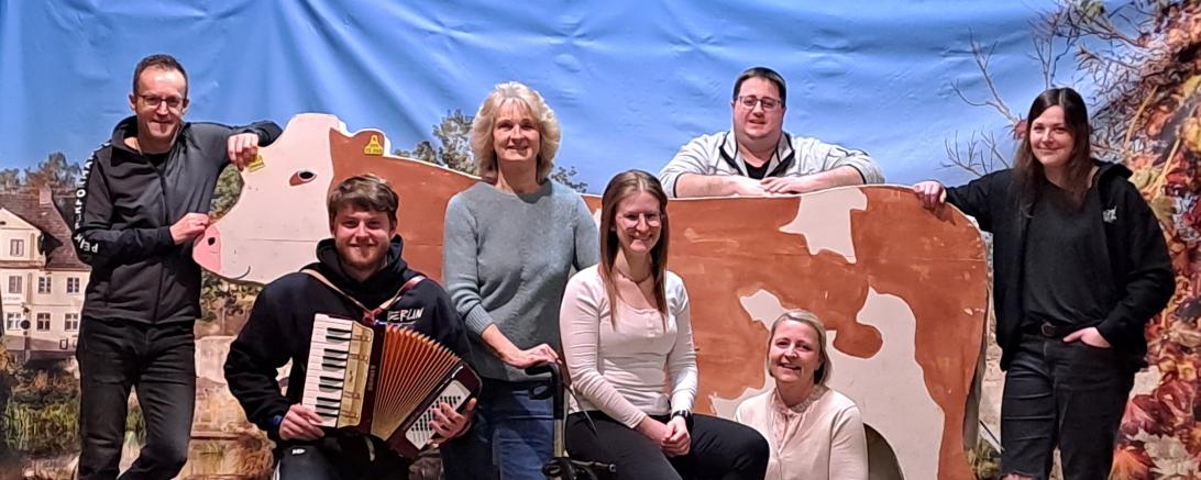 von links: Volker Falch, Martin Falch, Monika Funk, Lorena Eberhart, Marcus Riedel, Sonja Haber, Sarah Schulz es fehlt: Katrin Kühne  