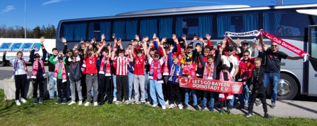 SV Niederhofen beim Spiel vom FC Bayern München