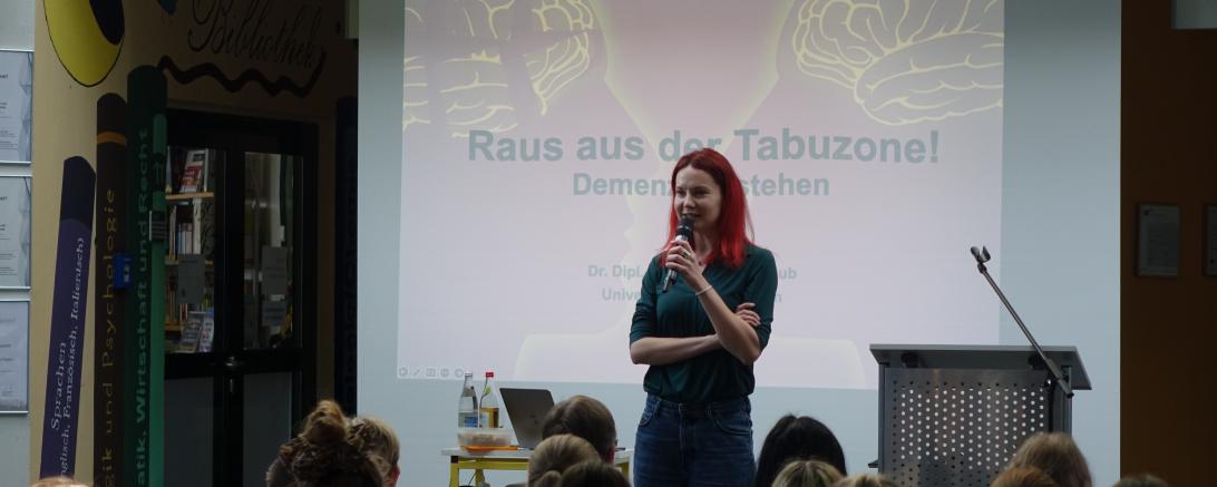 Vortrag Demenz an der Hans-Leipelt-Schule.