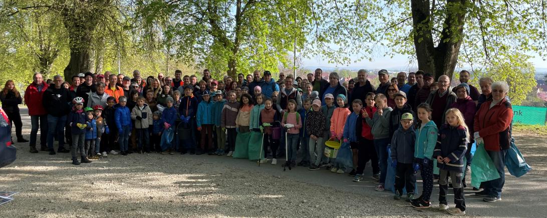 Alle Teilnehmer an der Putzaktion 