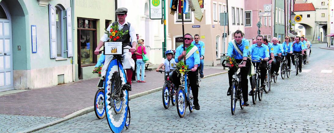 Hier sieht man den Verein Claudia Augusta Bavariae.
