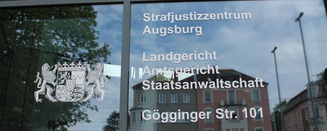 Hier sieht man das Strafjustizzentrum in Augsburg.