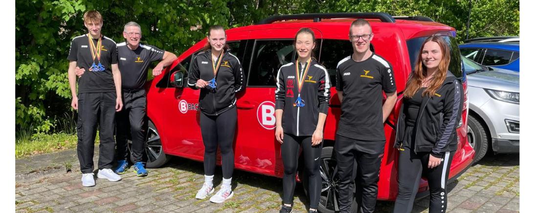 Hier sieht man die Monheimer Karatekas.